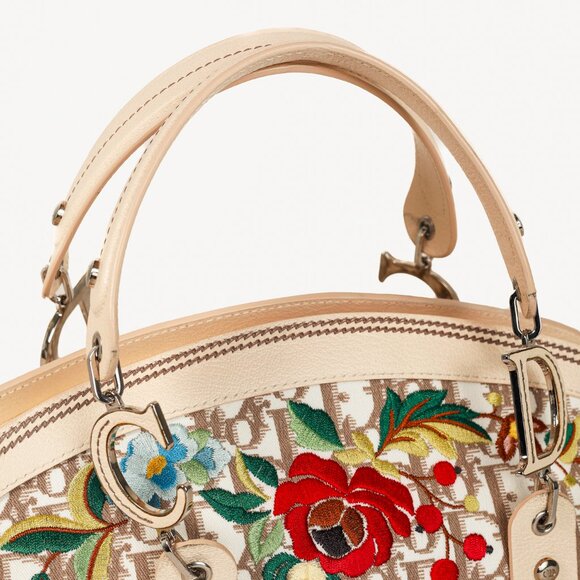 Christian Dior Vintage Flowers Beige Monogram Canvas Embroidered Frame Bag - Picture 7 of 14